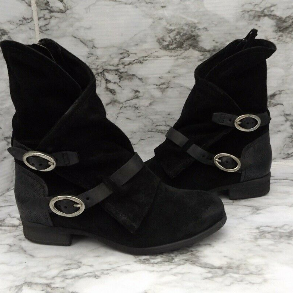 NEW Miz Mooz Sydney Leather Buckle Detail Mid-Calf